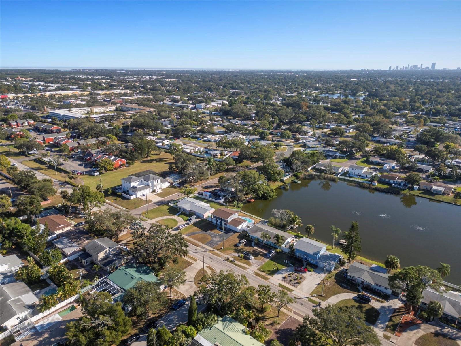 WINSTON PARK - Residential