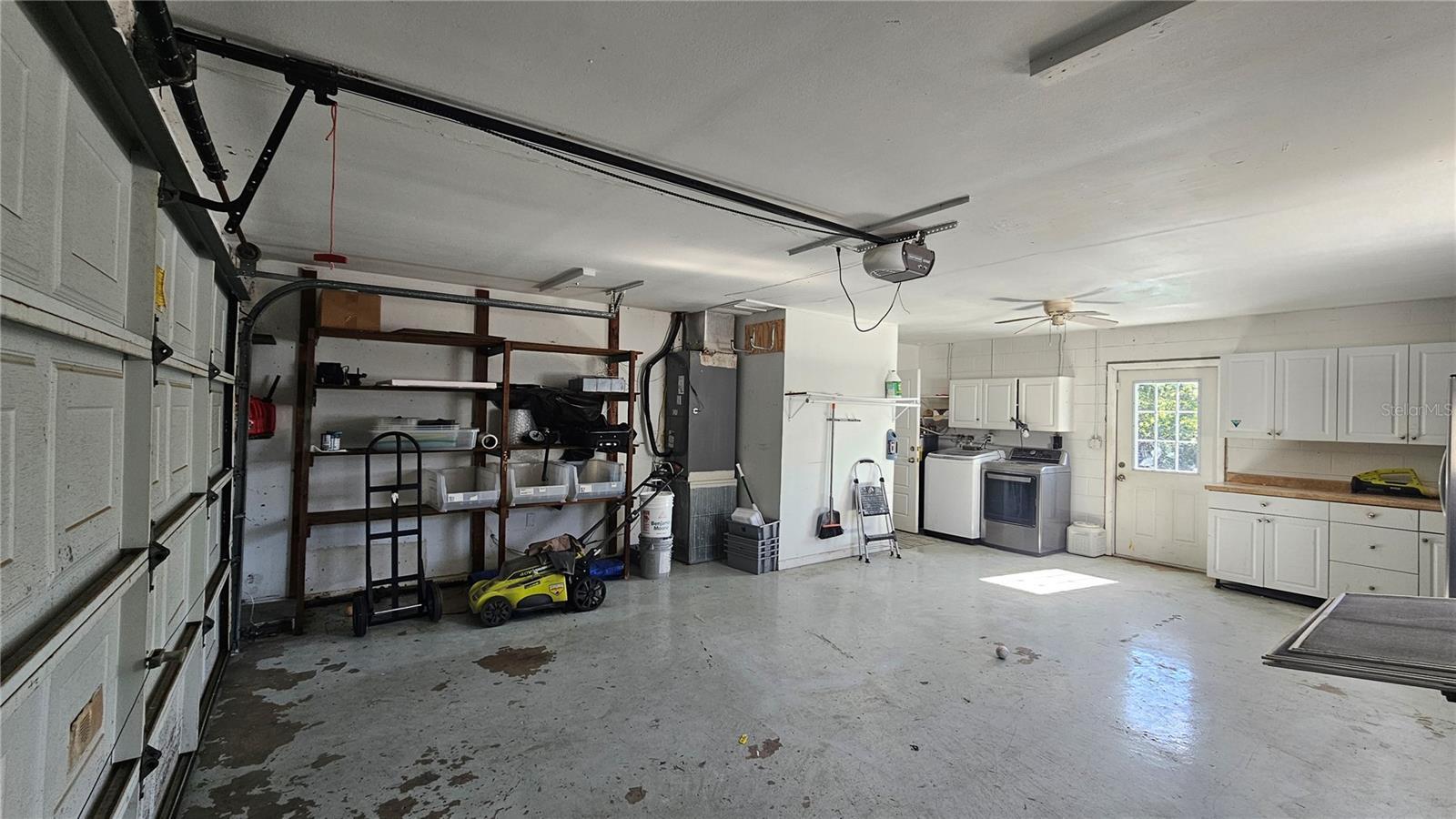 WINSTON PARK - Residential