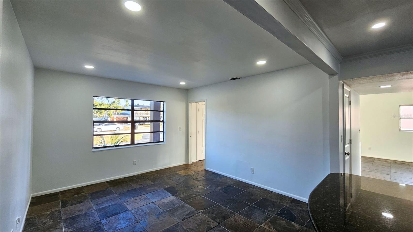 WINSTON PARK - Residential