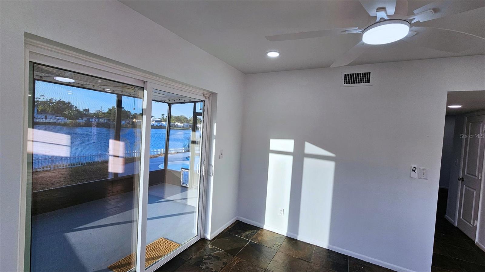 WINSTON PARK - Residential