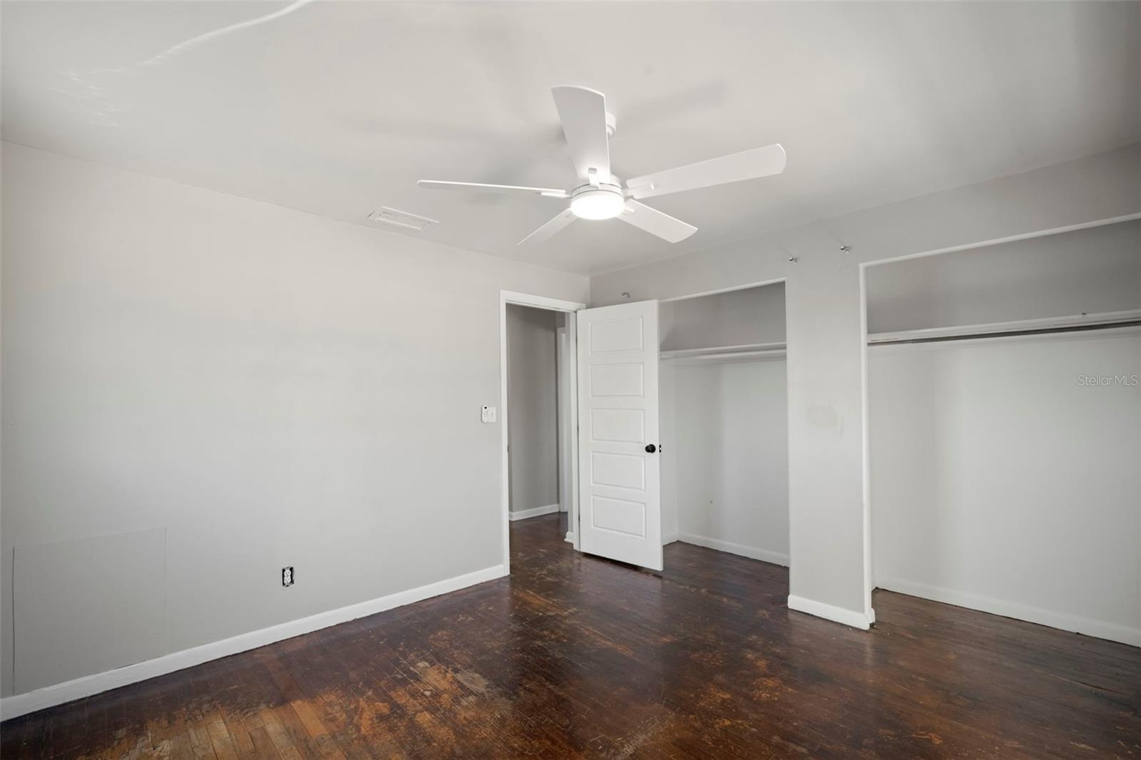 WINSTON PARK - Residential