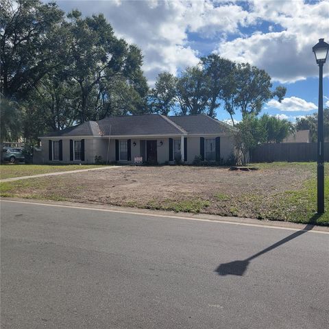 A home in APOPKA