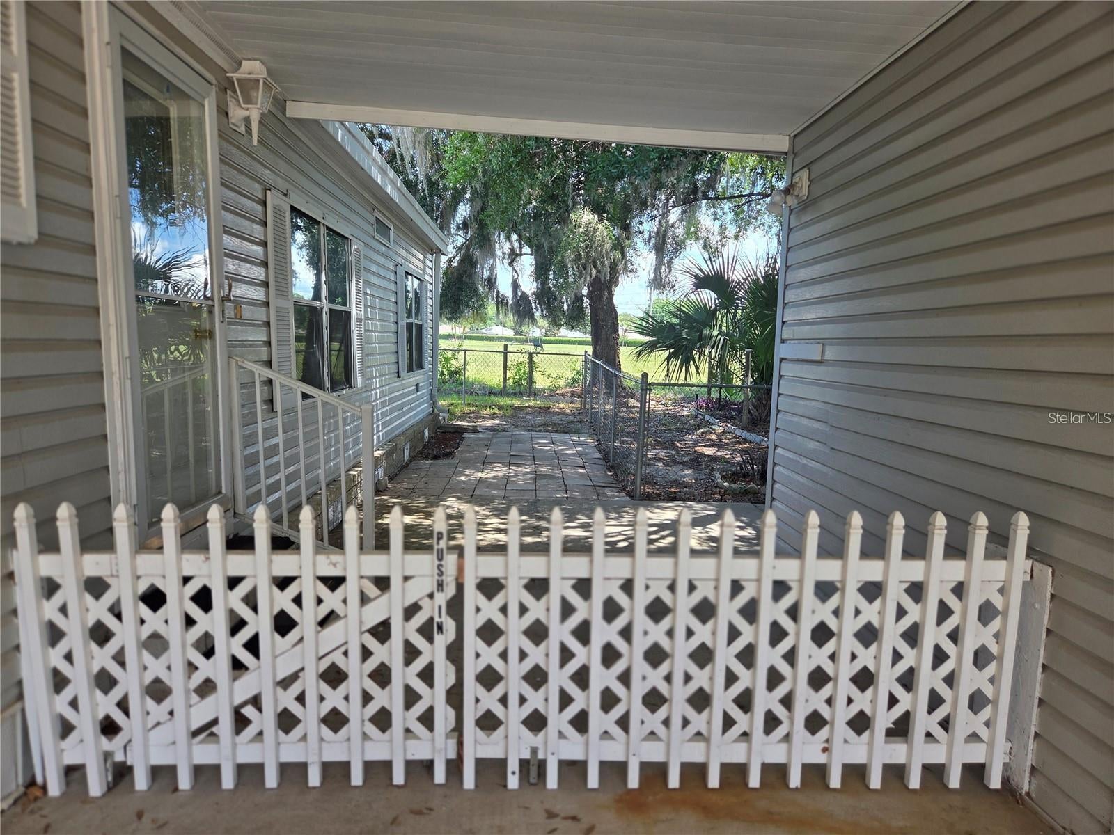 3224 MANATEE ROAD