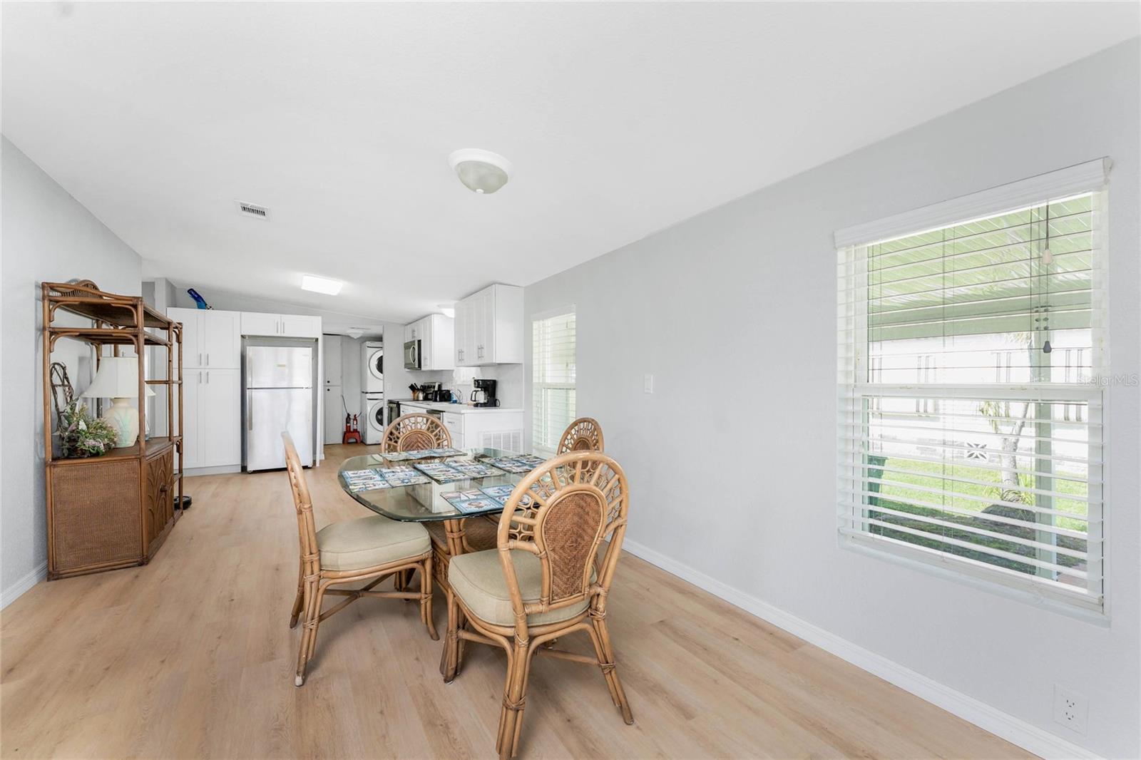 LEMON BAY ISLES PH 02 - Residential