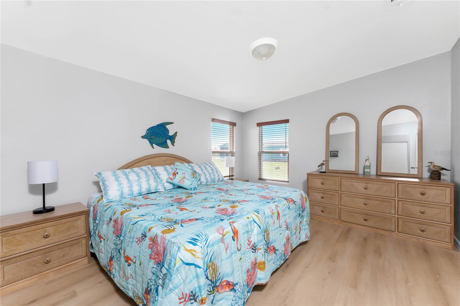 LEMON BAY ISLES PH 02 - Residential