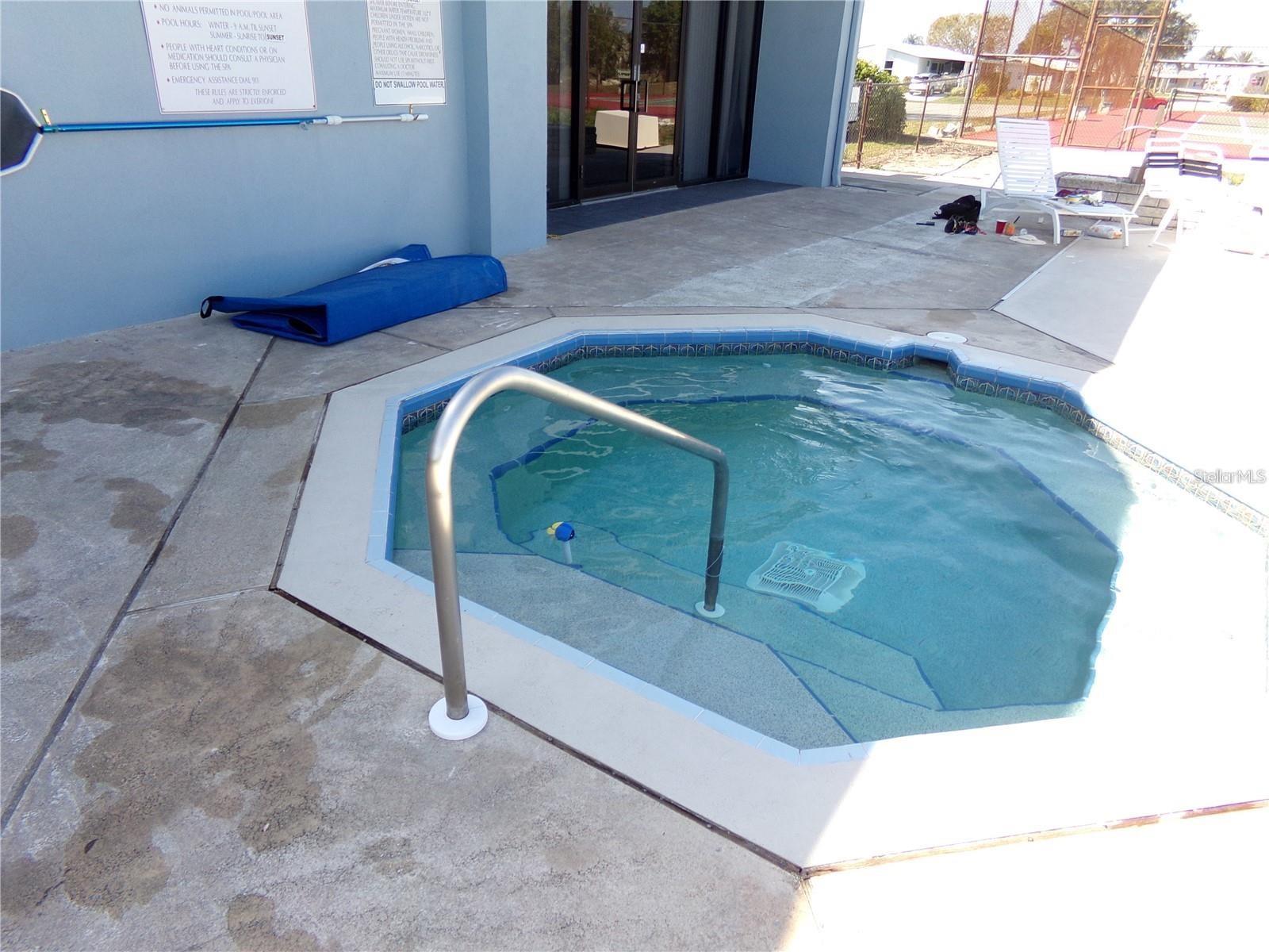 LEMON BAY ISLES PH 02 - Residential