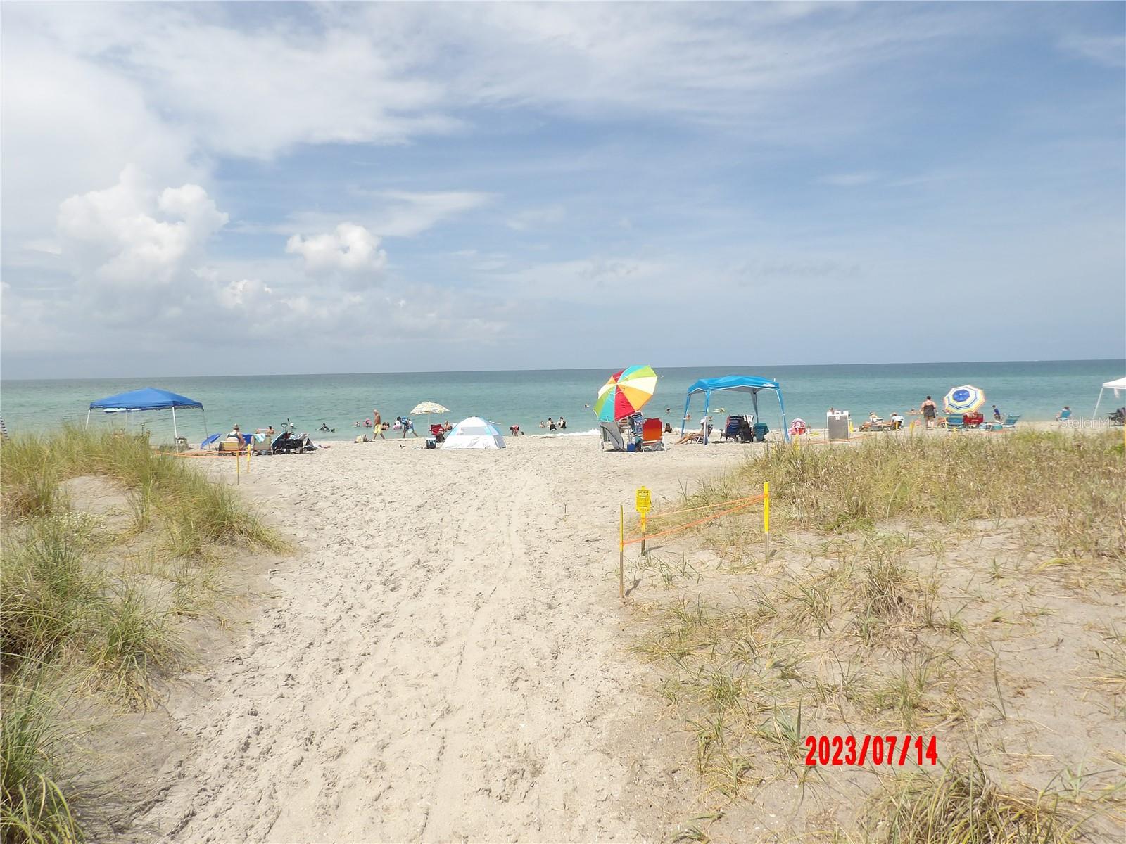 LEMON BAY ISLES PH 02 - Residential
