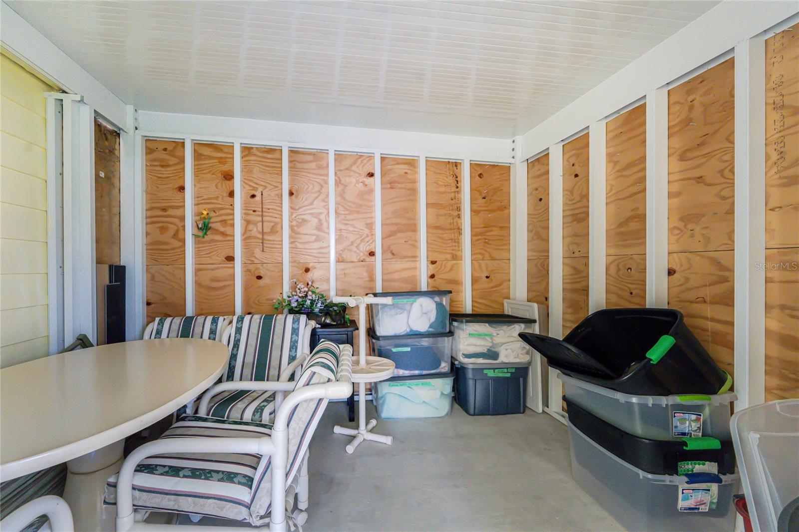 LEMON BAY ISLES PH 02 - Residential