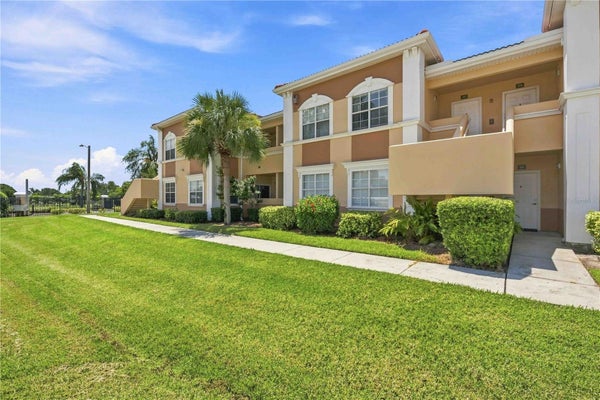 1195 VILLAGIO CIR UNIT 206, SARASOTA, FL 34237 - Image 6c4a00306c623dbbb58742e82eadcd82/1291482196