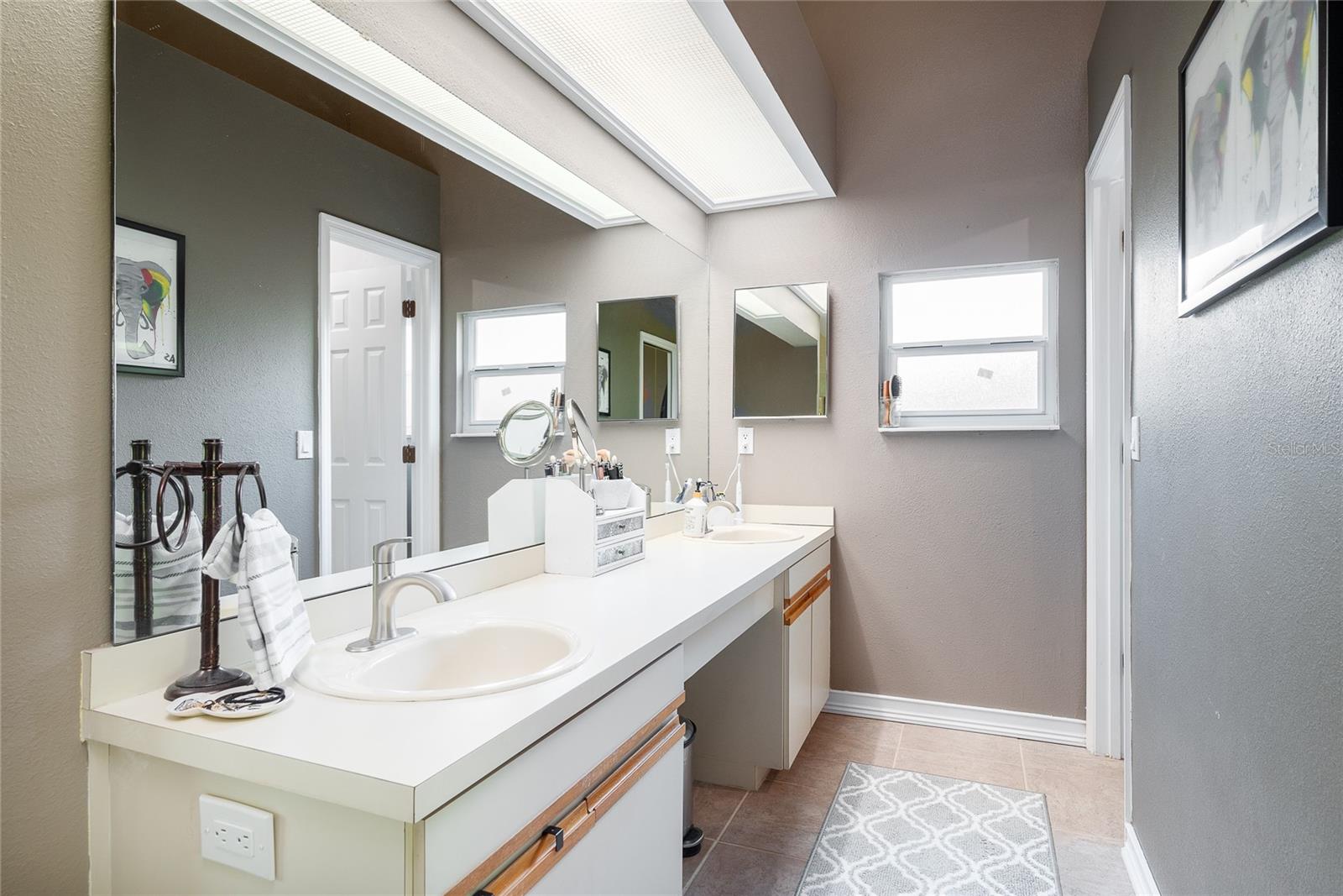 BRADFORD COVE PH 02 - Residential