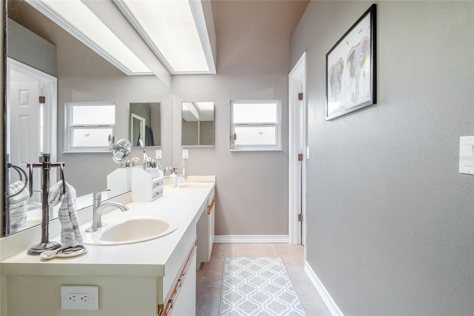 BRADFORD COVE PH 02 - Residential