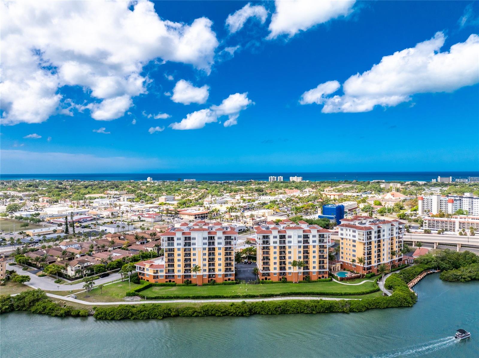 THE WATERFRONT ON VENICE ISLND - Residential