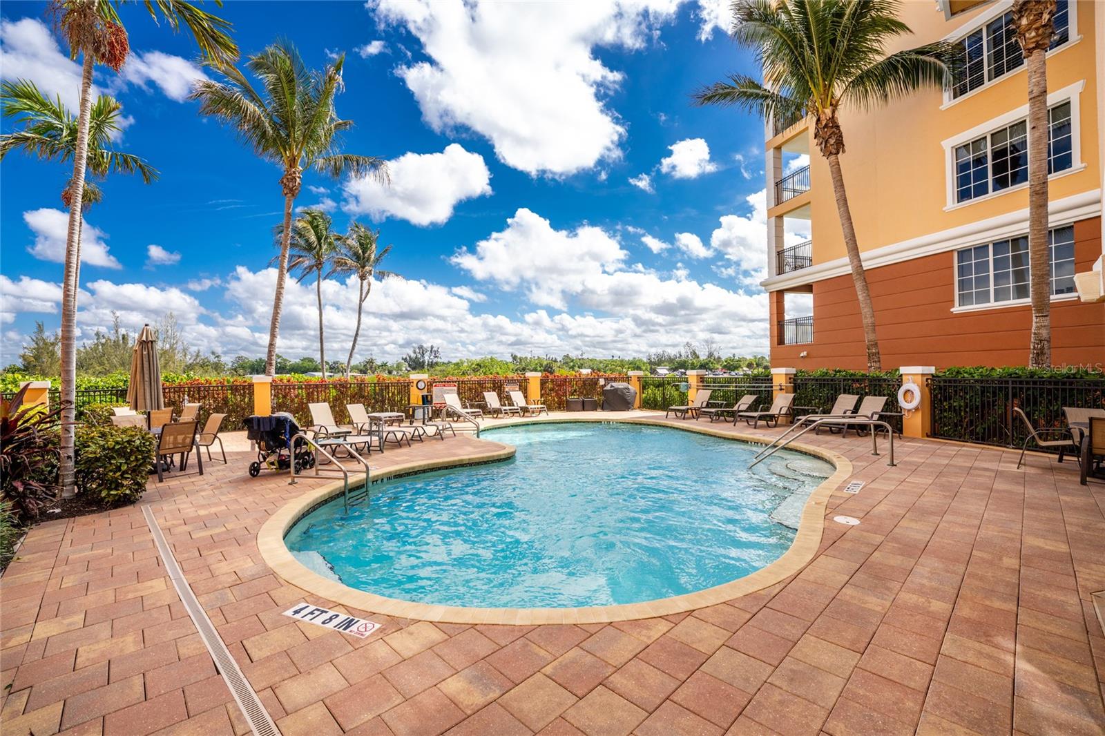 THE WATERFRONT ON VENICE ISLND - Residential