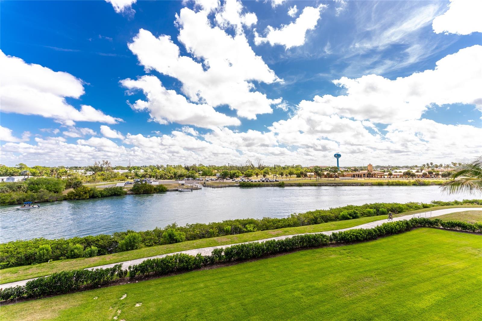 THE WATERFRONT ON VENICE ISLND - Residential