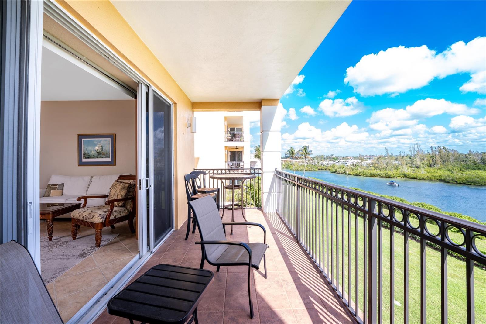 THE WATERFRONT ON VENICE ISLND - Residential