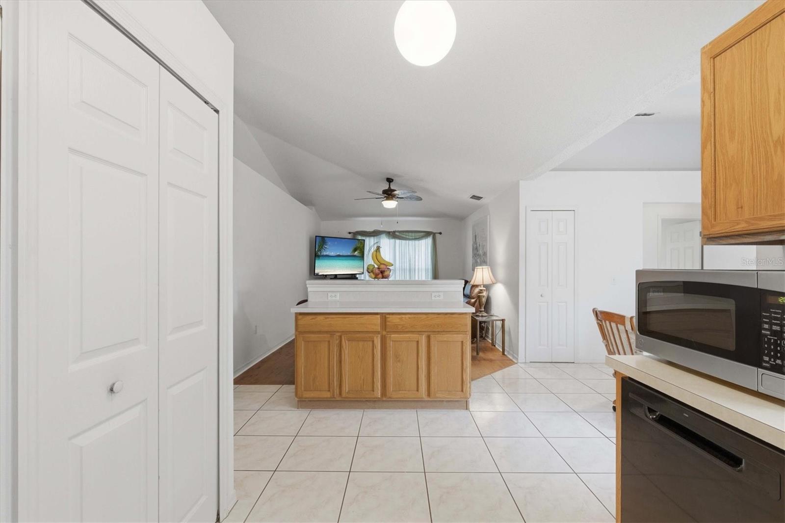 SPRING HILL - Residential