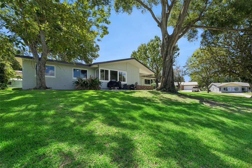 Photo of 290 Carroll Street, Clermont, FL 34711 (MLS # G5114753)