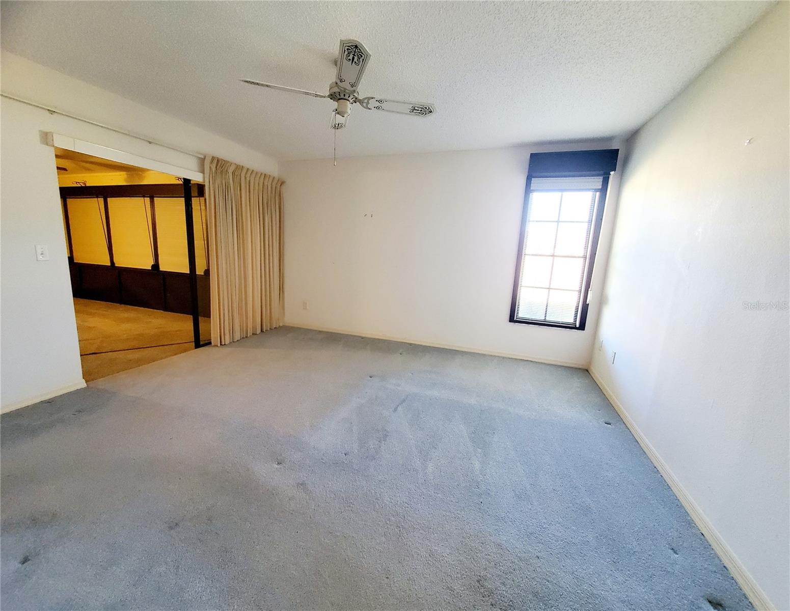 VILLAS OF LAKE ARBOR - Residential