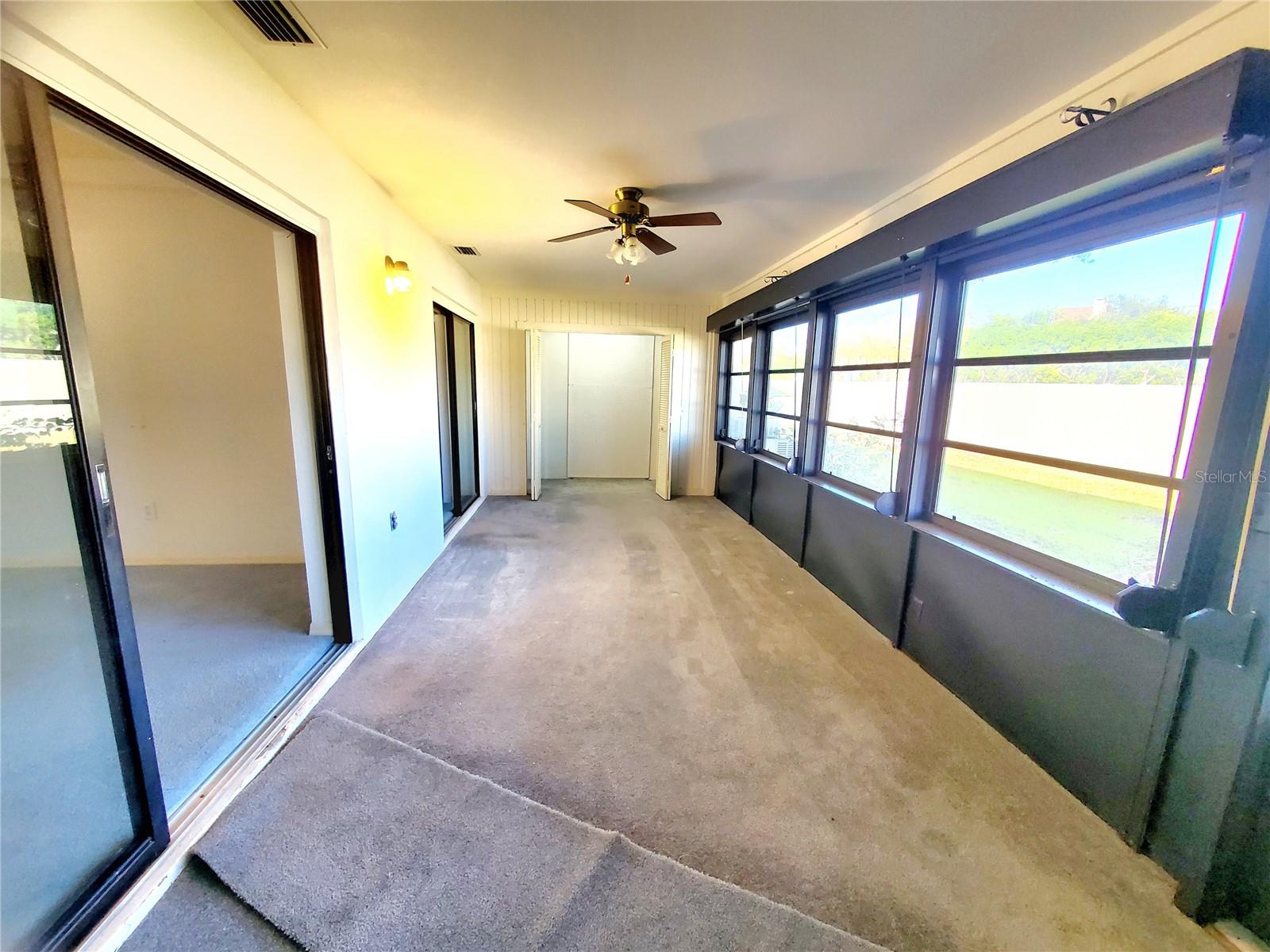 VILLAS OF LAKE ARBOR - Residential