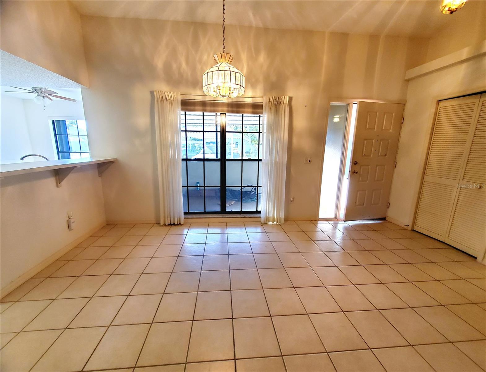 VILLAS OF LAKE ARBOR - Residential