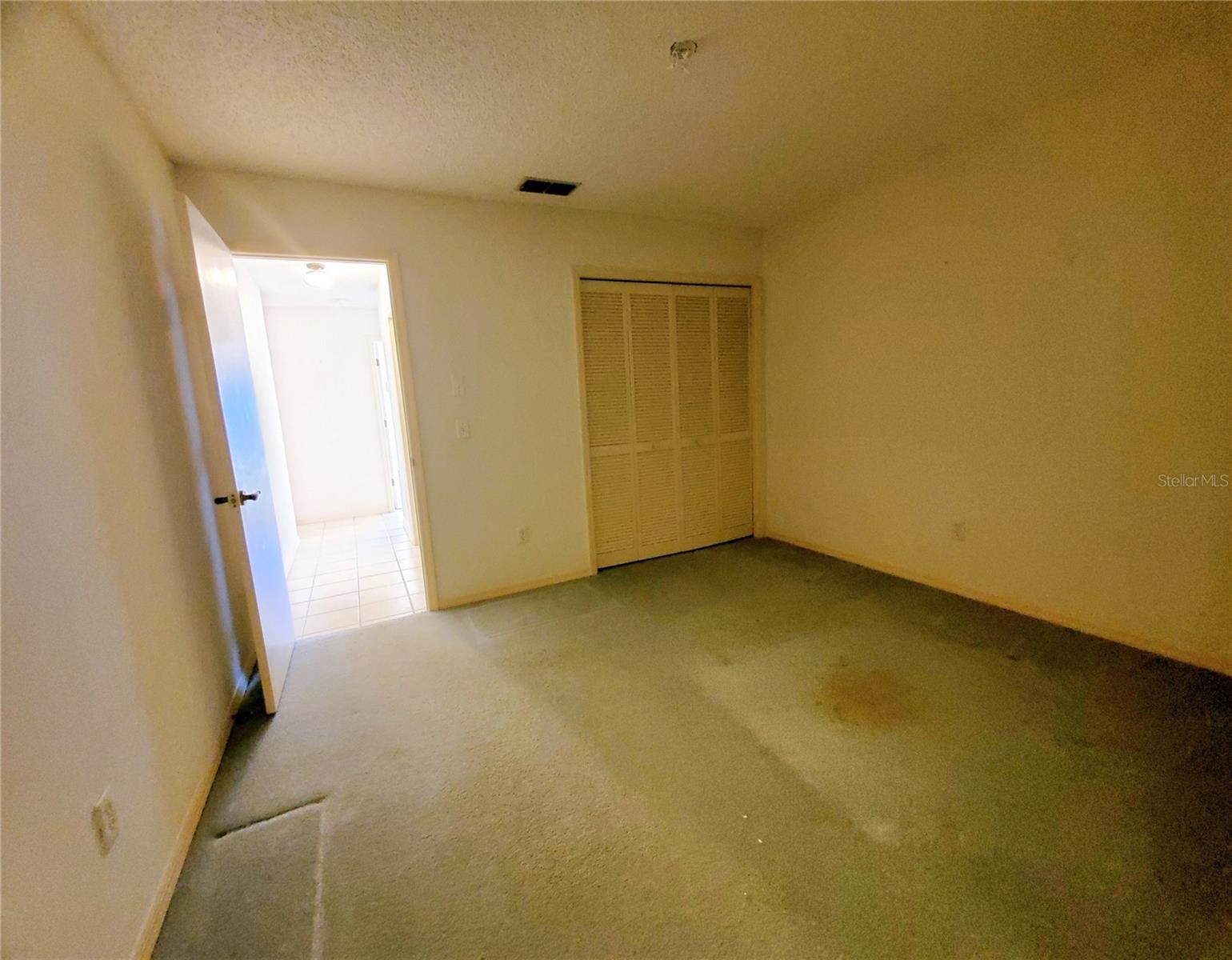 VILLAS OF LAKE ARBOR - Residential