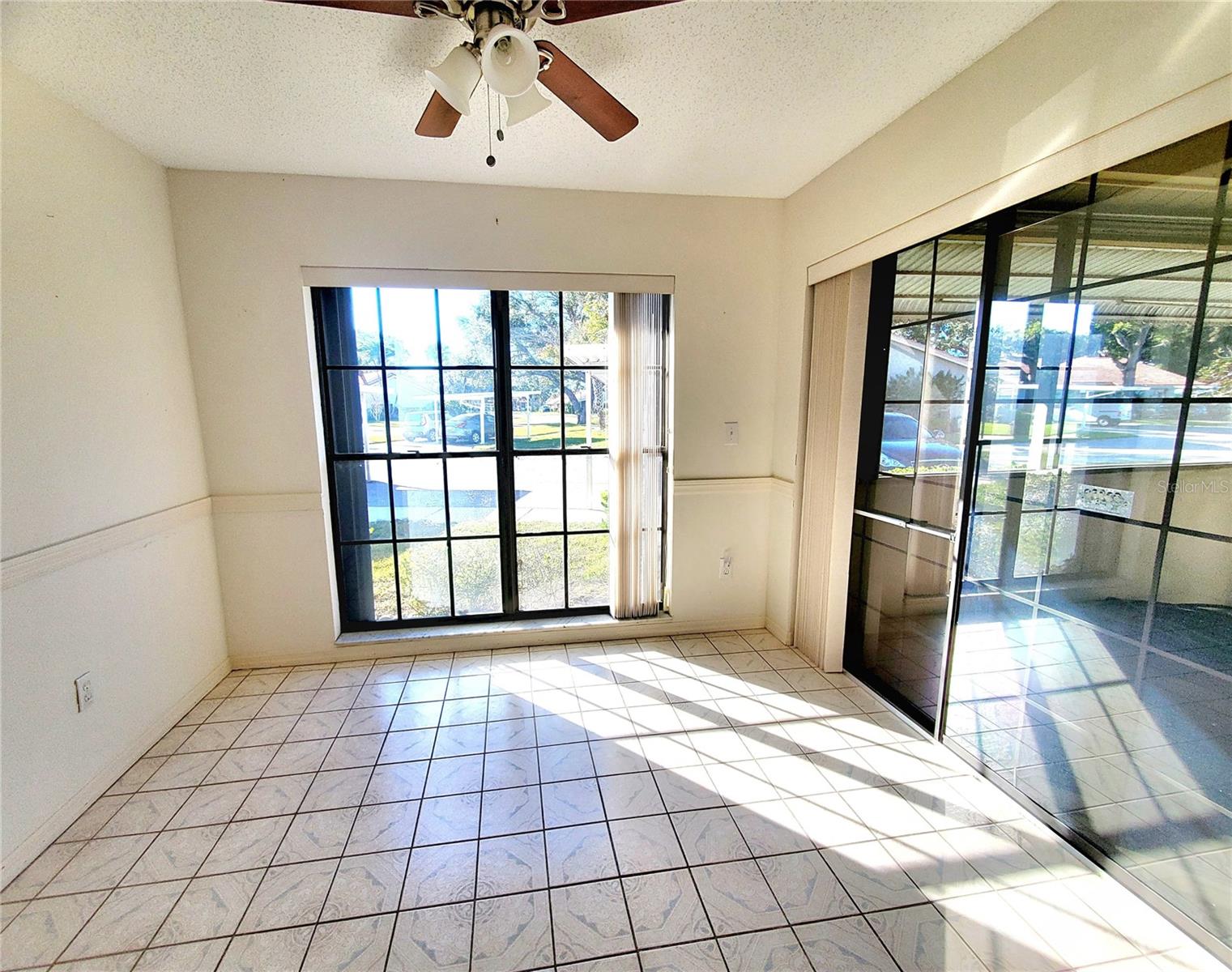 VILLAS OF LAKE ARBOR - Residential