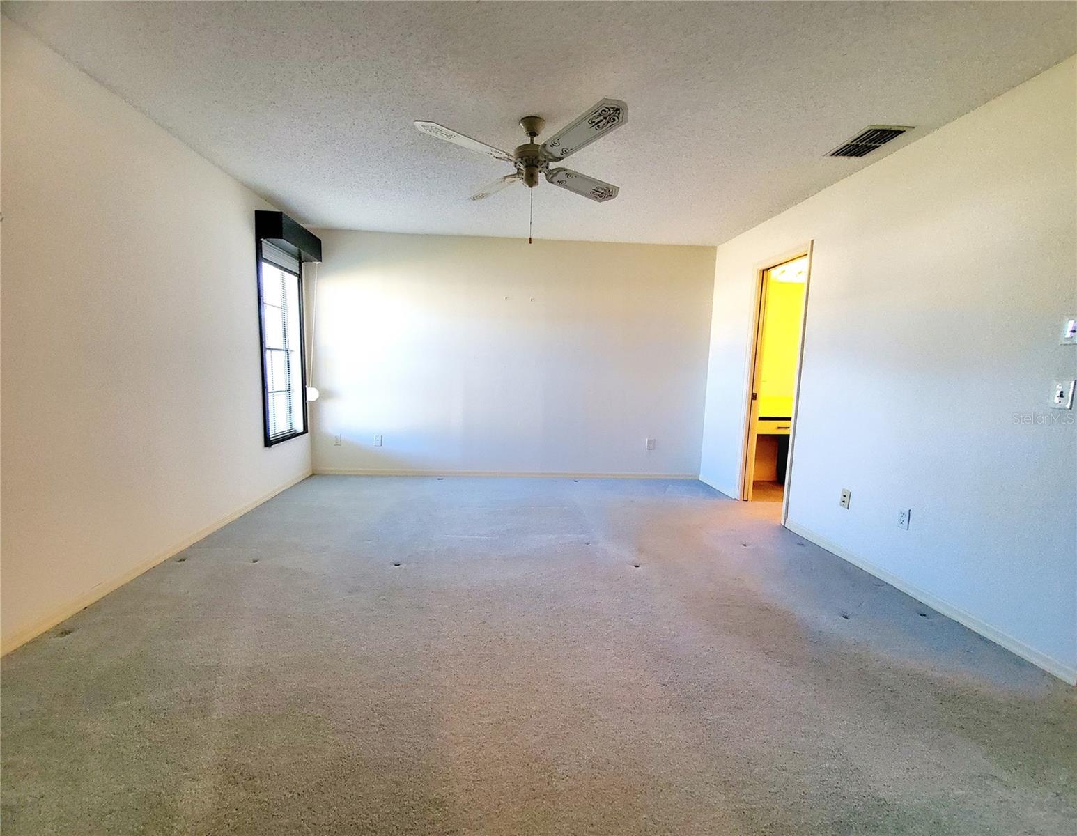 VILLAS OF LAKE ARBOR - Residential