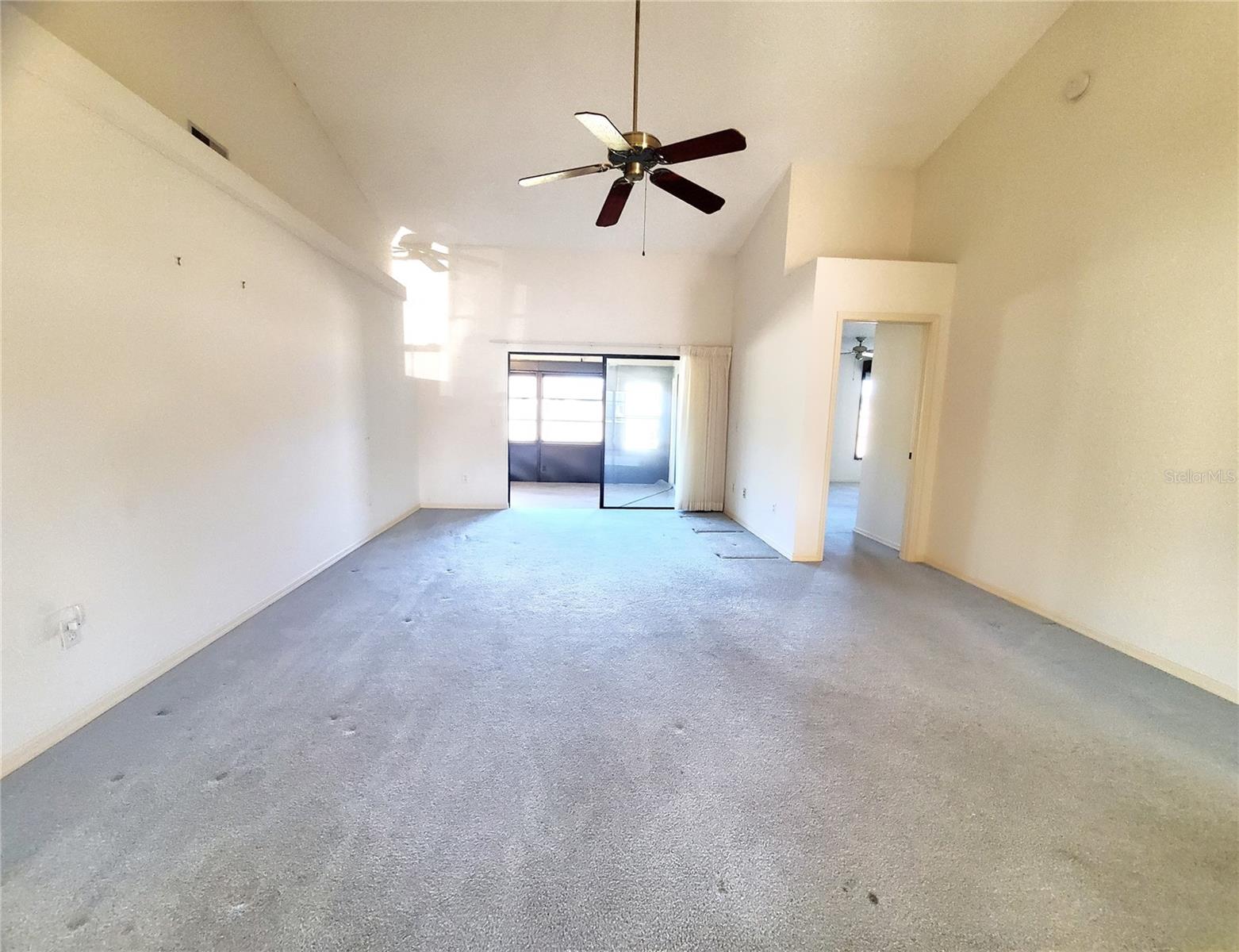 VILLAS OF LAKE ARBOR - Residential