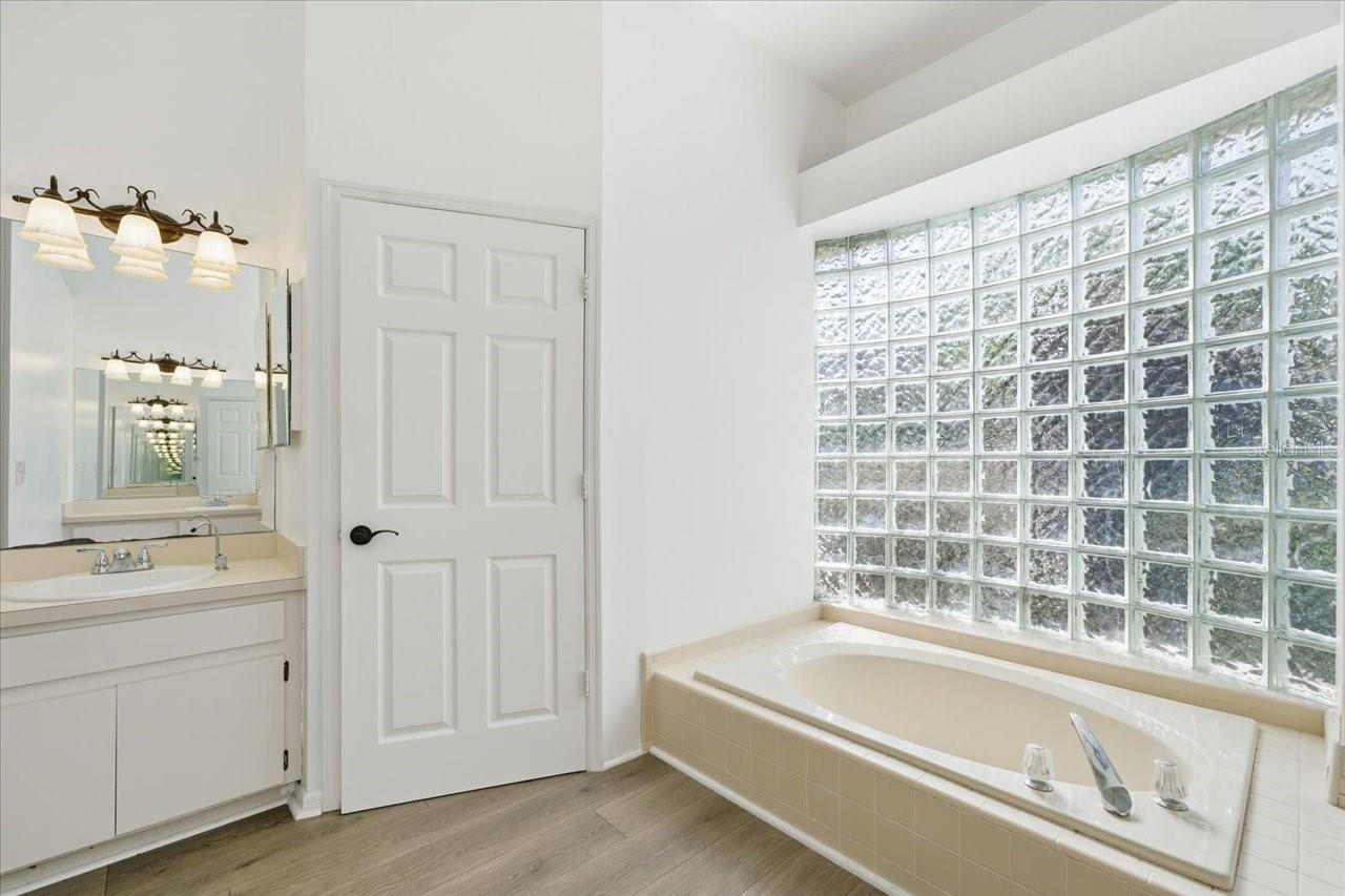 CALUSA TRACE - Residential