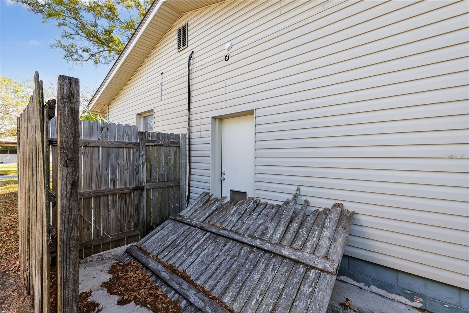 CEDAR HILLS ESTATE - Residential