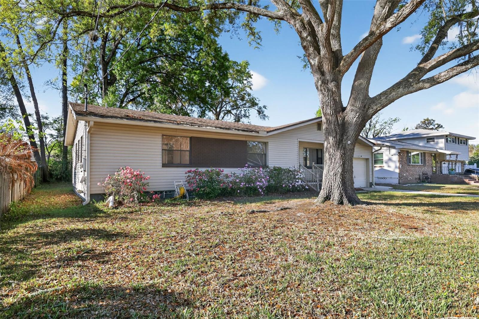 CEDAR HILLS ESTATE - Residential