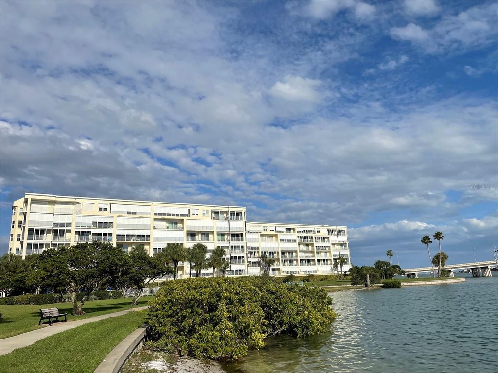 Photo of 7872 Sailboat Key Blvd S Boulevard S #504, South Pasadena, FL 33707 (MLS # TB8498546)