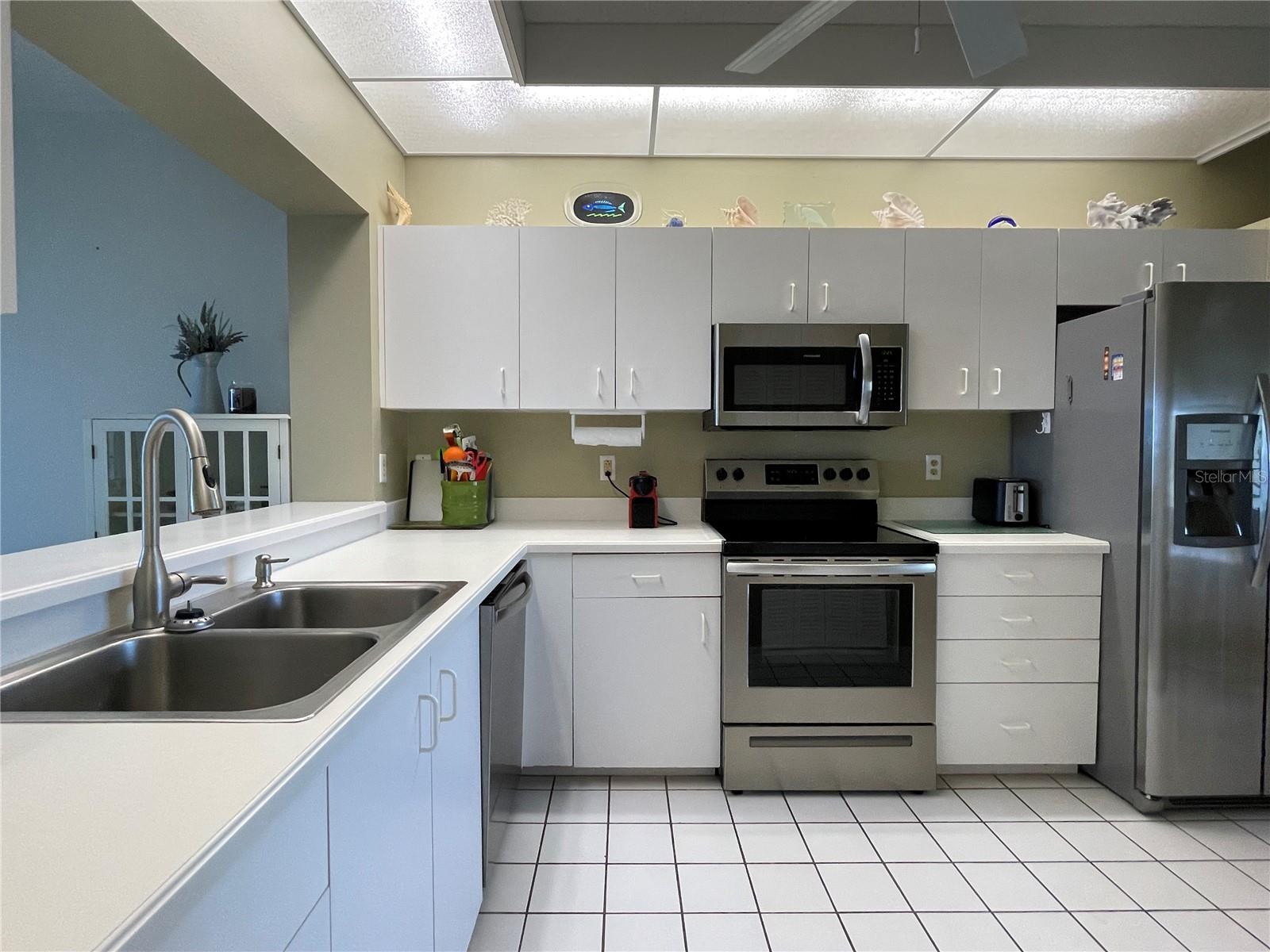 7872 SAILBOAT KEY BLVD S BOULEVARD S 504