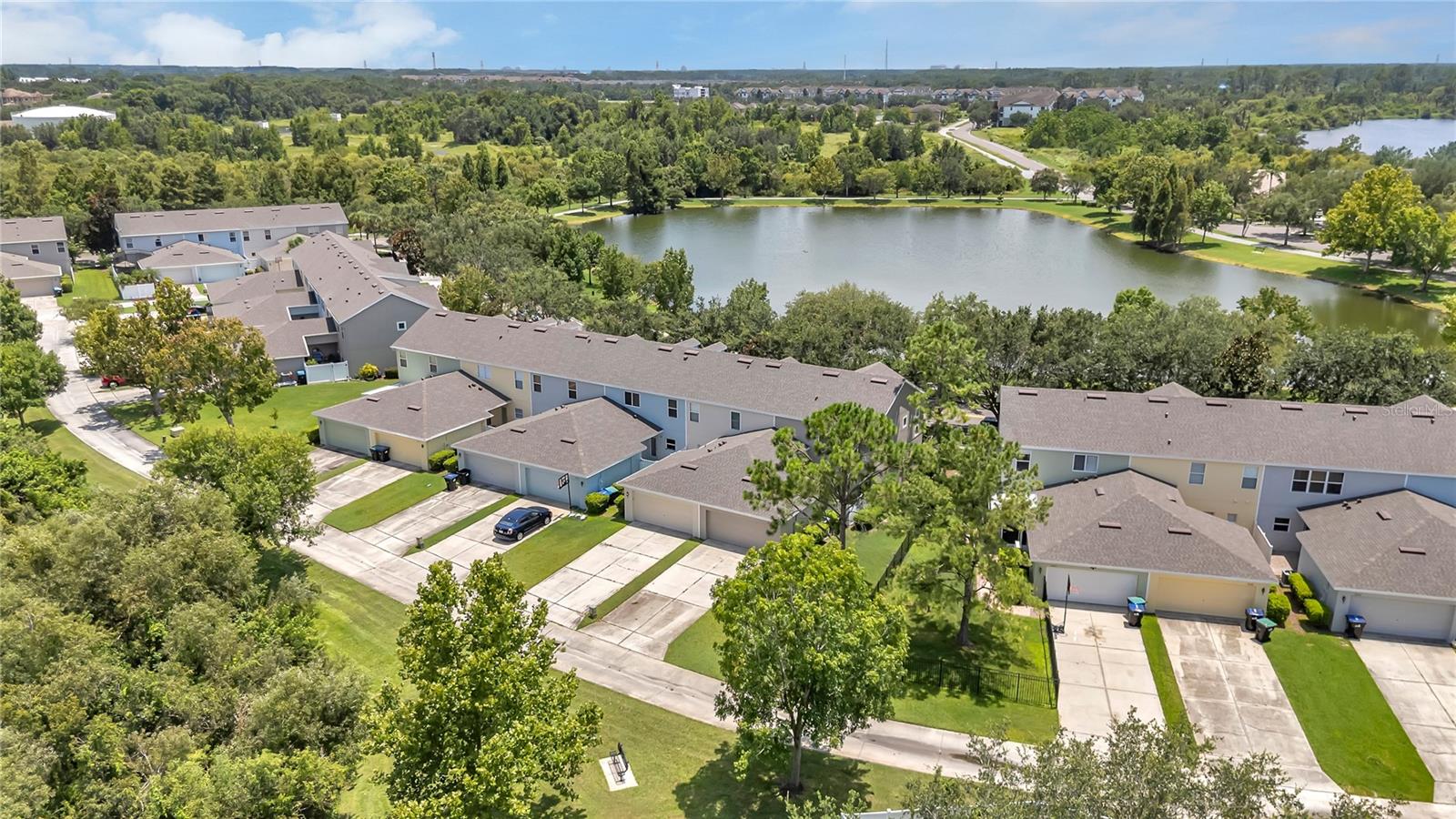 SUMMERPORT - Residential