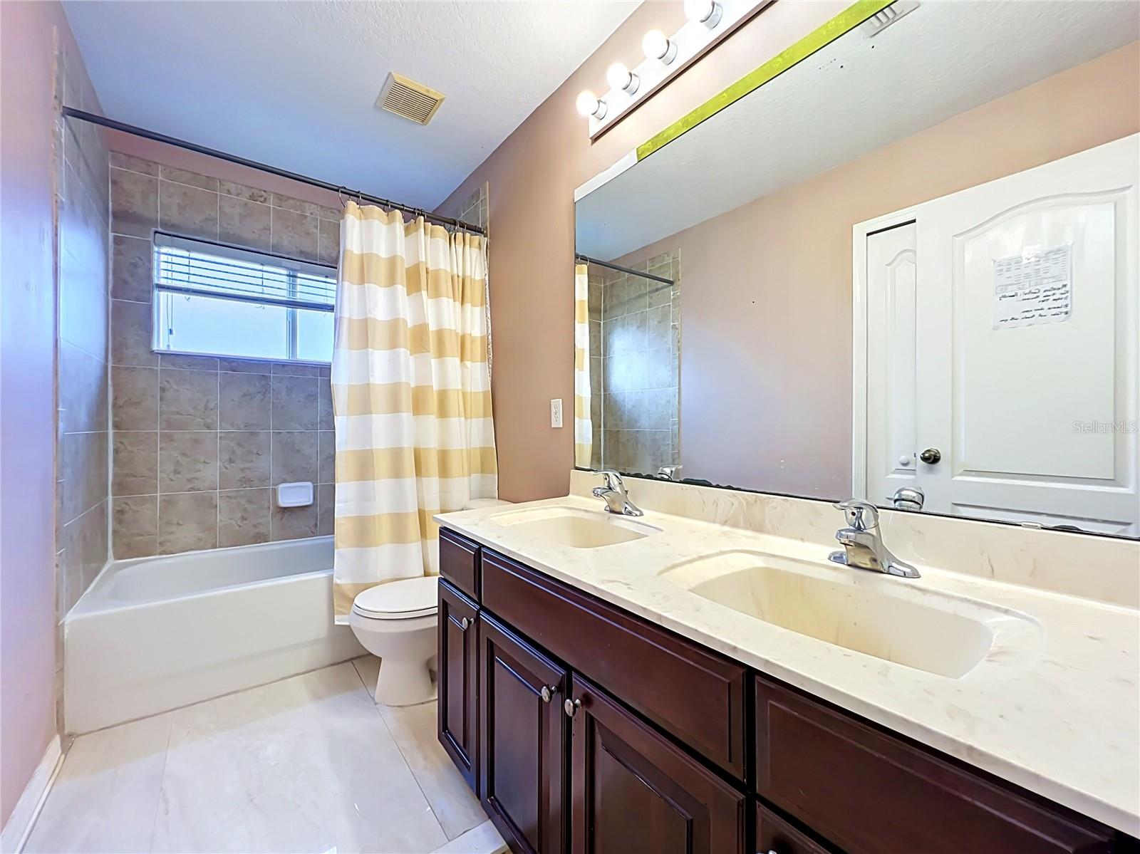 AVALON LAKES PH 03 VILLAGE C - Residential