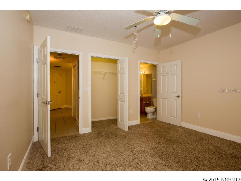 Flores Del Rio Condo - Residential Lease