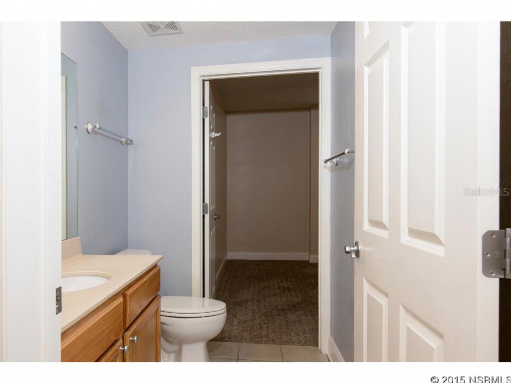 Flores Del Rio Condo - Residential Lease