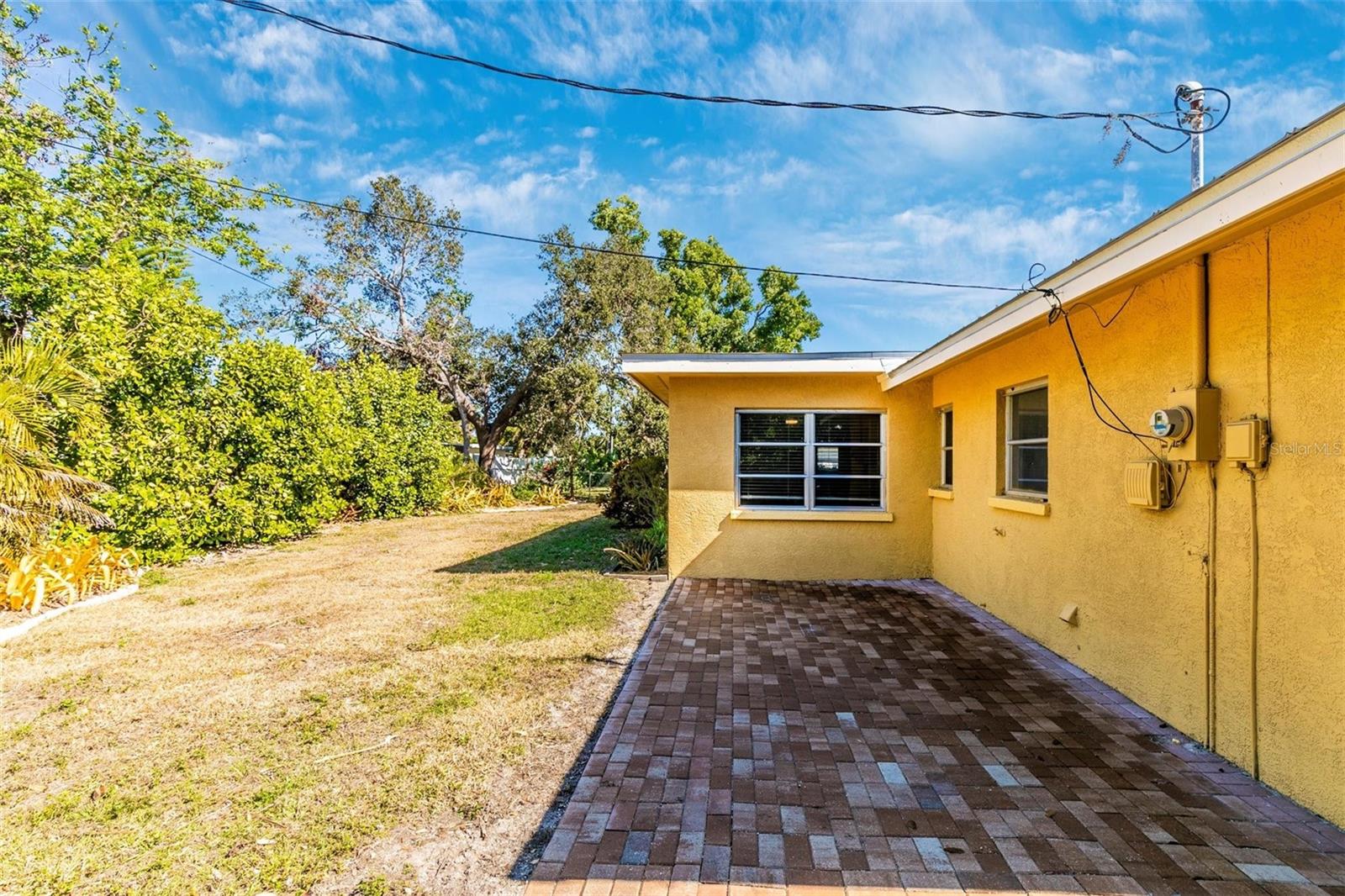 GULF GATE - Residential Lease