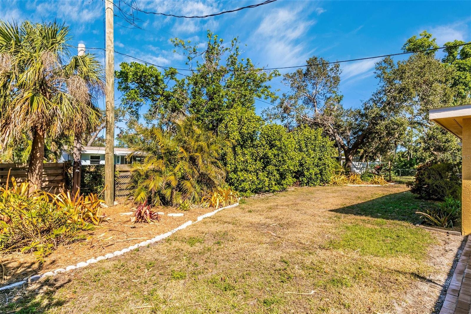 GULF GATE - Residential Lease
