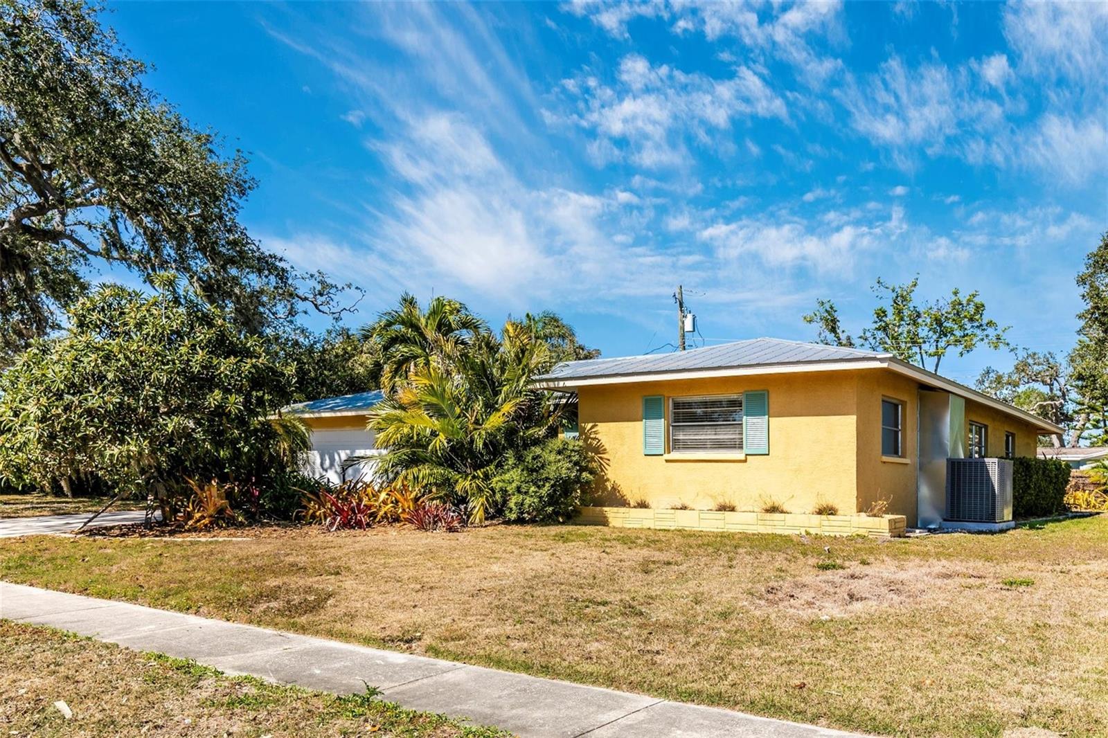 GULF GATE - Residential Lease