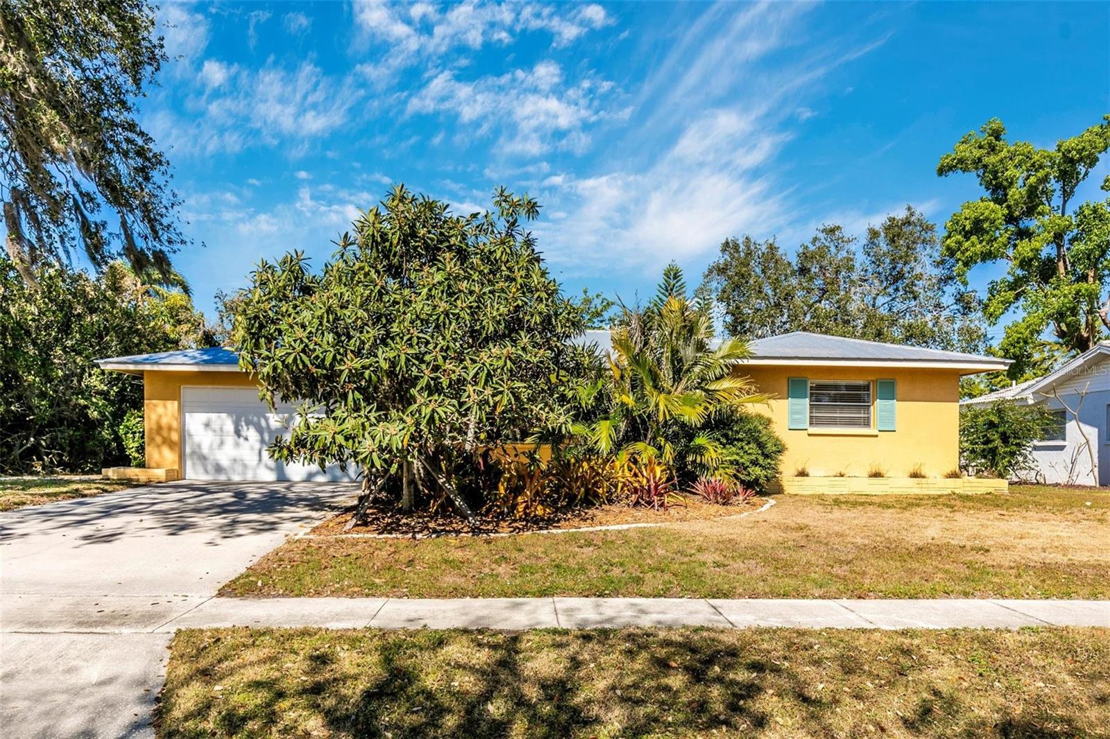 GULF GATE - Residential Lease