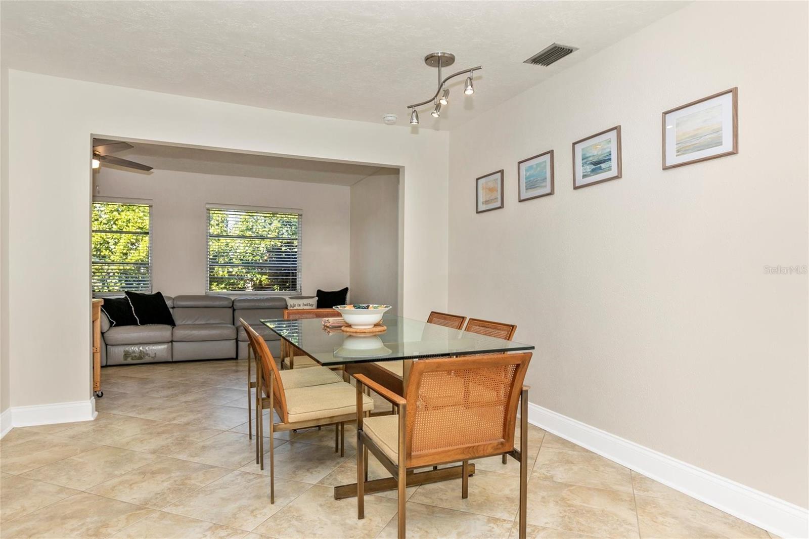 GULF GATE - Residential Lease