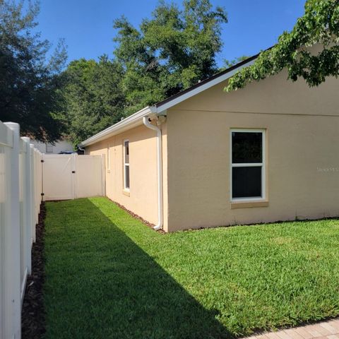 A home in APOPKA