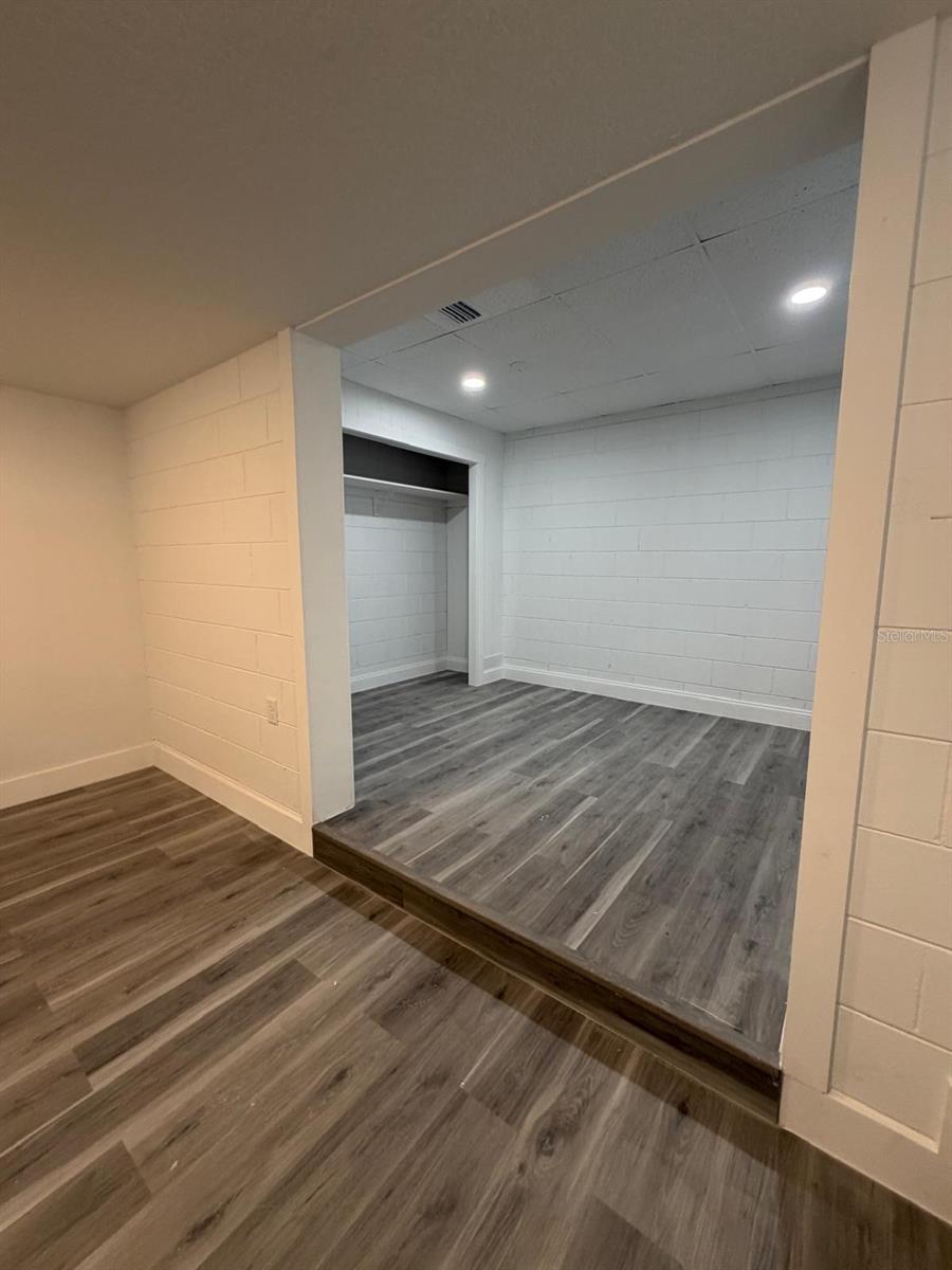 WINTER PARK ESTATES - Residential