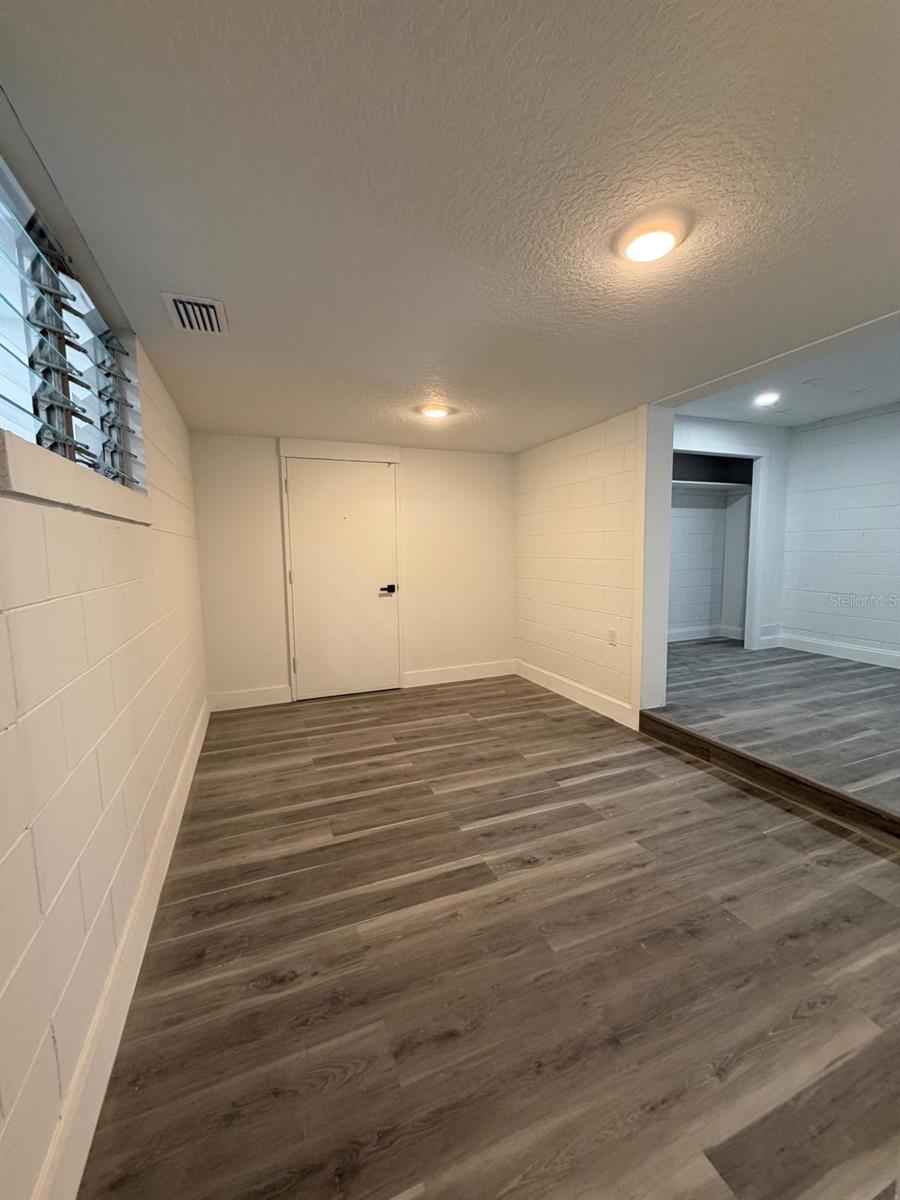 WINTER PARK ESTATES - Residential