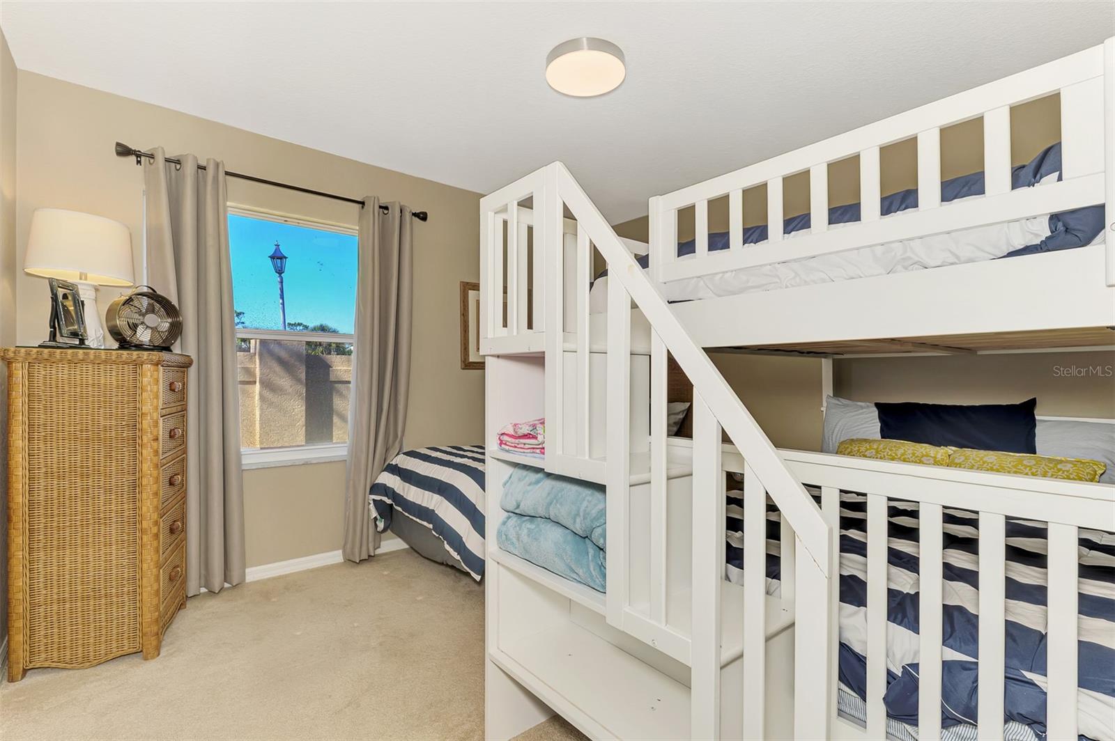 BERMUDA CLUB EAST AT PLANTATION - Residential