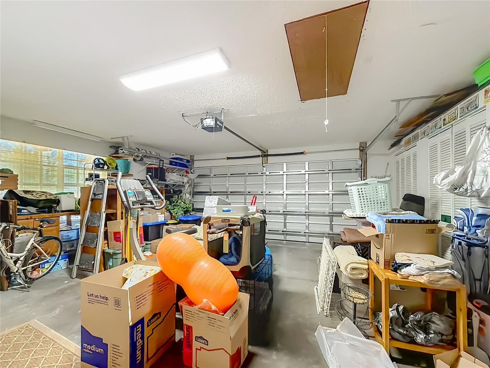 PINE MEADOWS COUNTRY CLUB - Residential