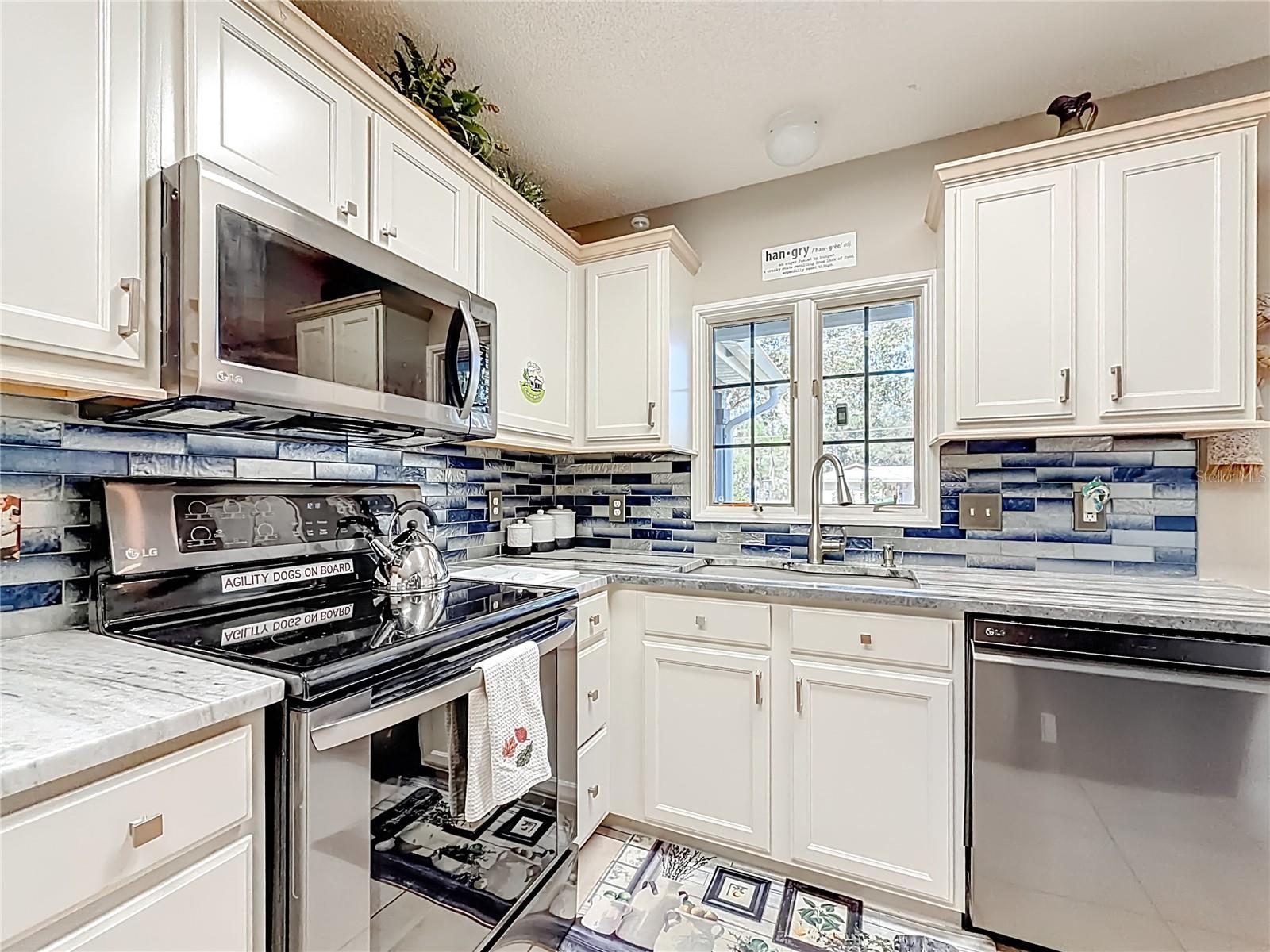 PINE MEADOWS COUNTRY CLUB - Residential