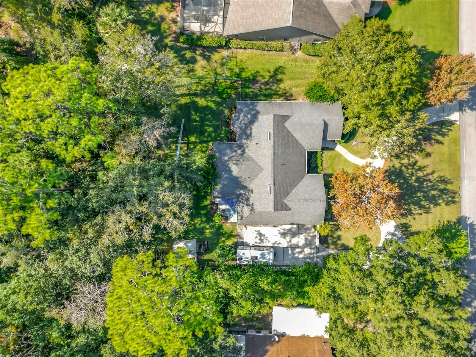 PINE MEADOWS COUNTRY CLUB - Residential