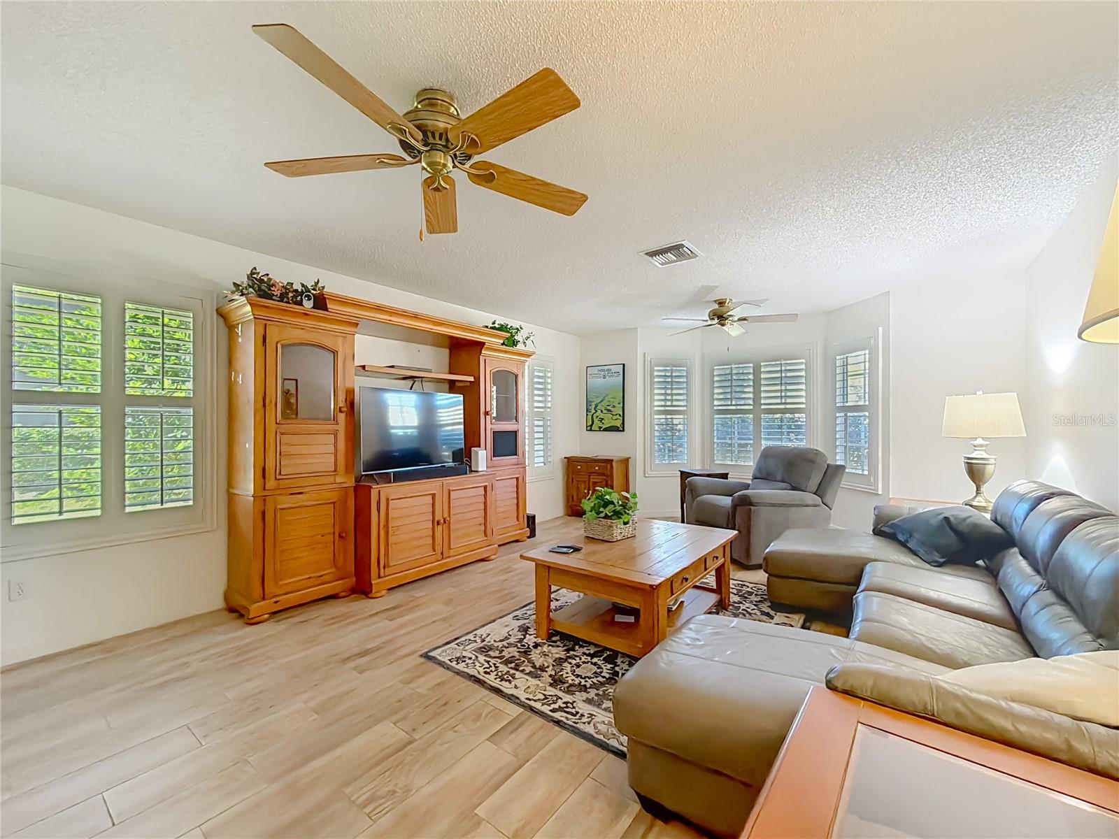 PINE MEADOWS COUNTRY CLUB - Residential